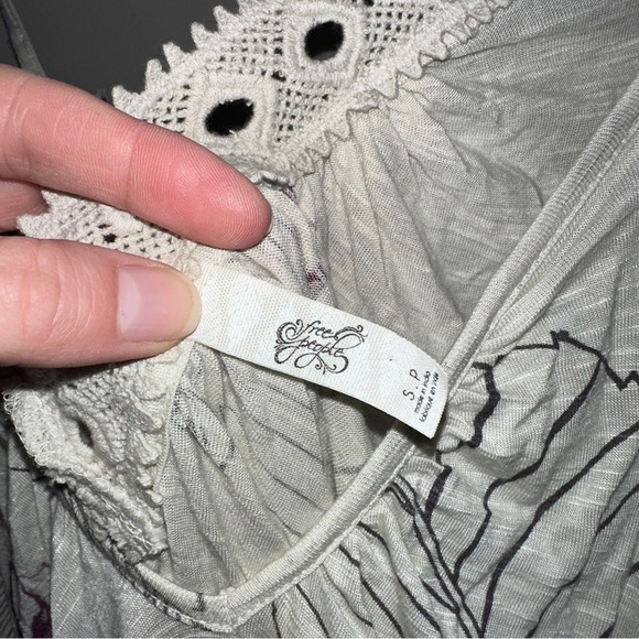 FREE PEOPLE ADELIA COLD SHOULDER TOP - Picture 5 of 10